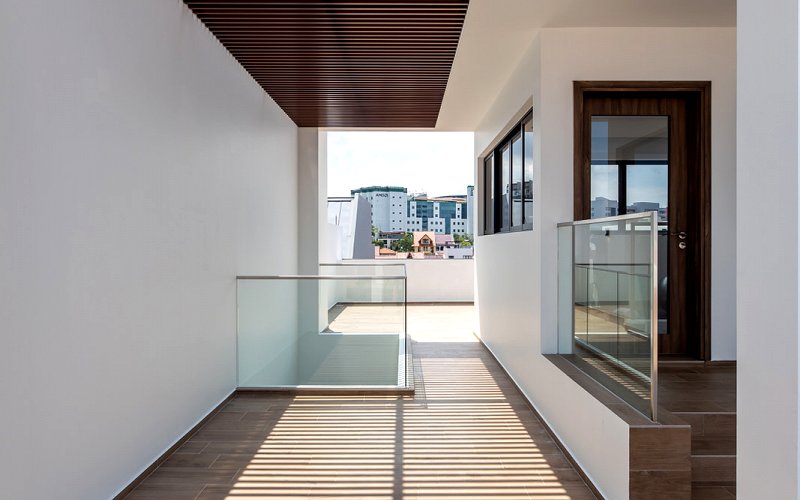 Contemporary Trellises