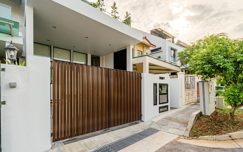 Dashing Driveway Gates