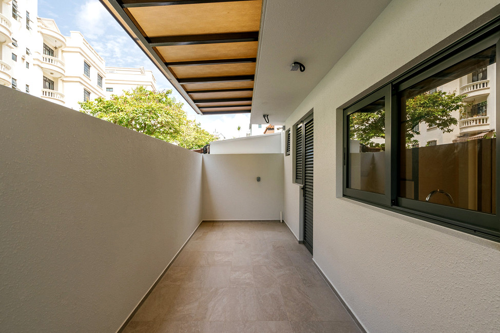 Opera Estate Slide 7